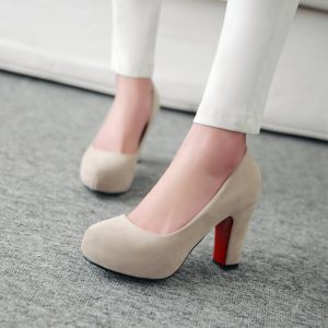Høyhælt dame pumps