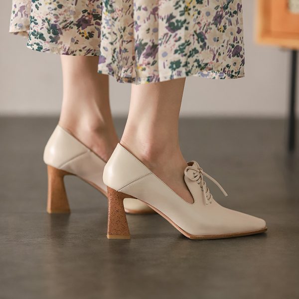 Elegant pumps med hæl i okseskinn - Bilde 4