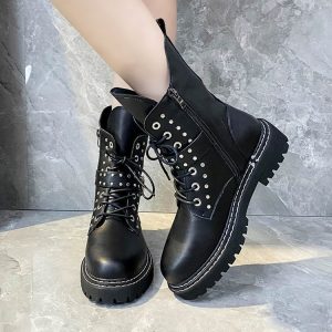 Martin boots med rem og snøring